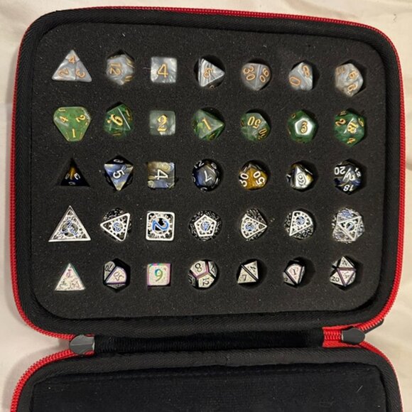 Epic Hoard! 10 Sets D&D Polyhedral Dice + Organizer Case | New/NNU RPG Game - Picture 2 of 5